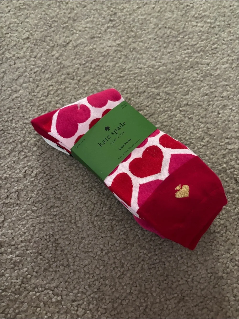 Kate Spade- 3 Pairs red and hot pink heart crew socks with gold heart detail NWT